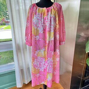 Vintage 1960s peignoir, pink, white, yellow hibiscus floral robe